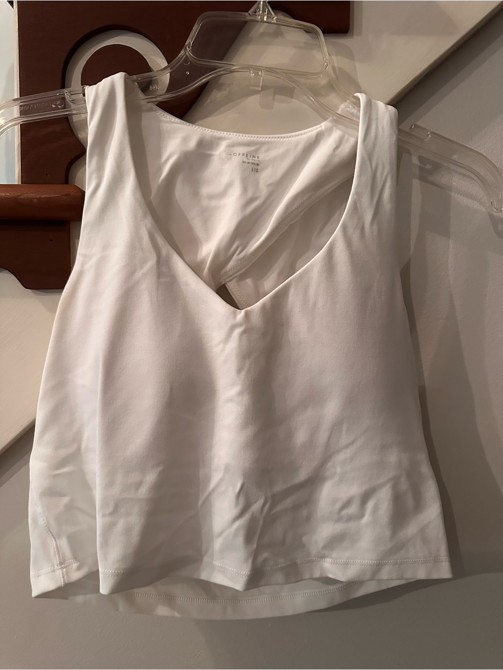 aerie White V-Neck Cropped Tank Top